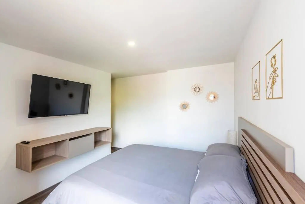Luxury Brand New Apt In Laureles Medellin Apartment