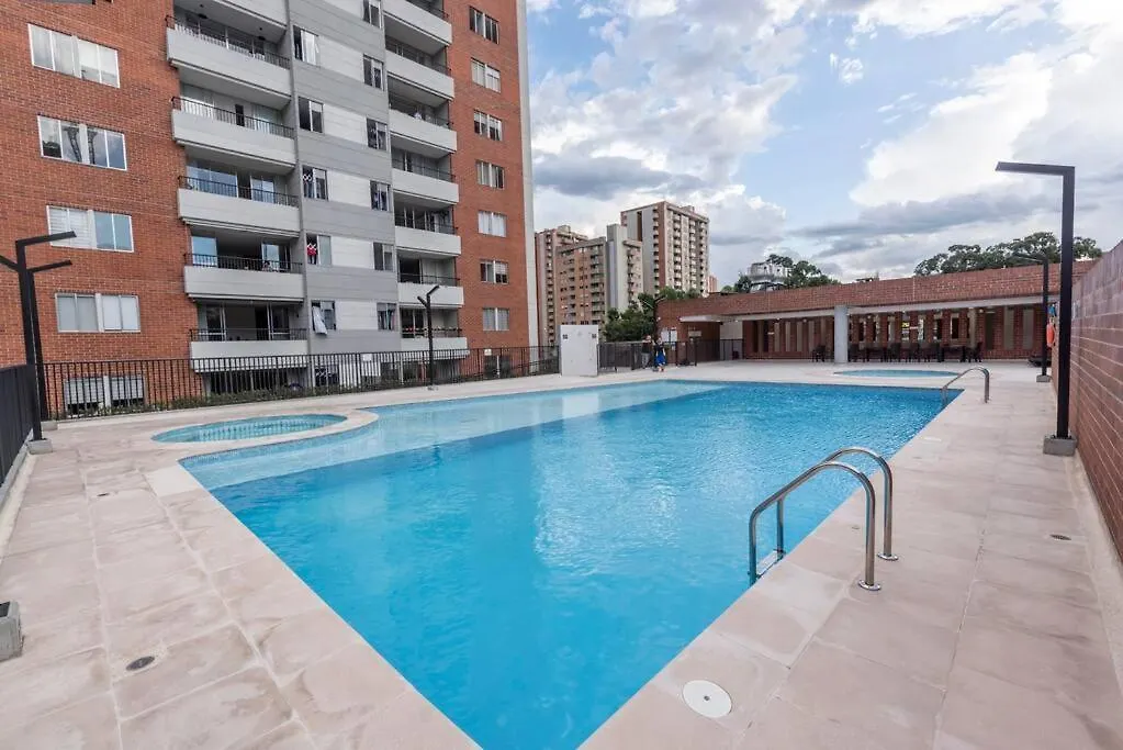 Apartment Luxury Brand New Apt In Laureles Medellin