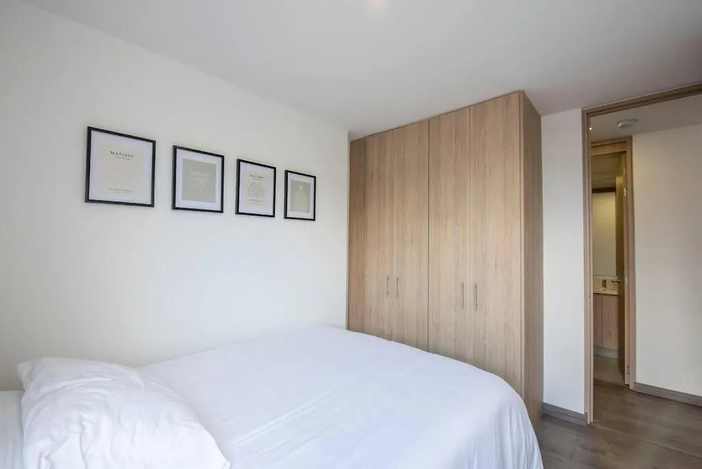 Luxury Brand New Apt In Laureles Medellin 0*,  Colombia